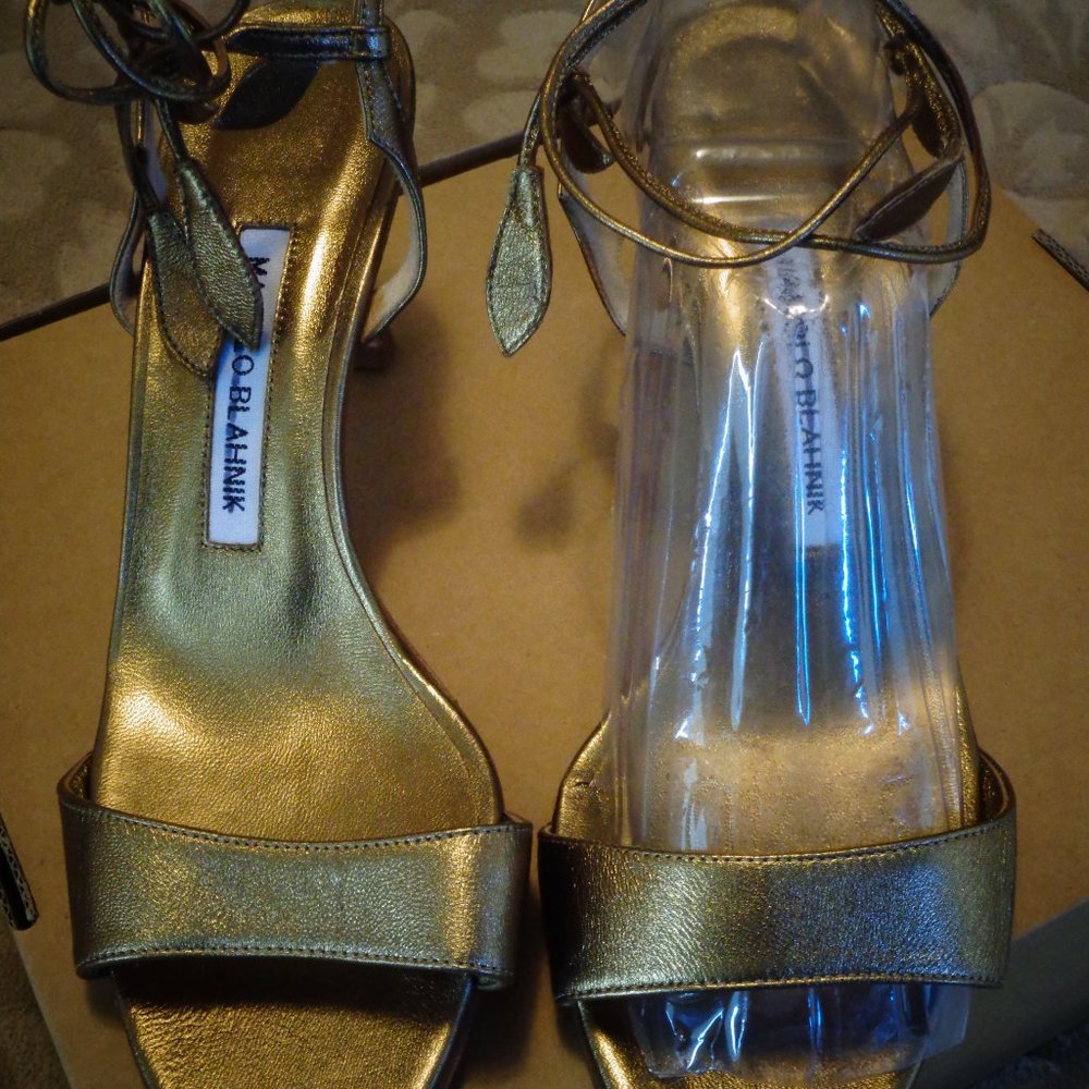Manolo Blahnik New women shoes 7 Italy